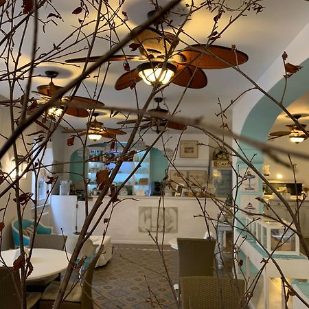 L'Antico Borgo Elena Noli Hotel Екстериор снимка